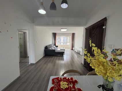 承德福溪帝苑(二期)3室2厅117平低楼层/共24层