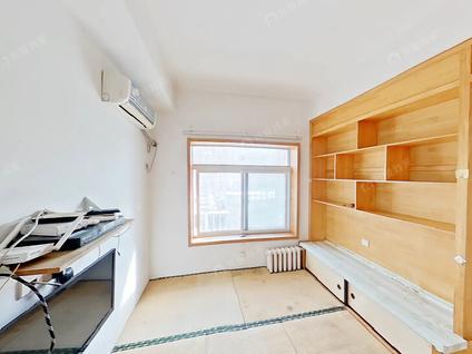 北京保温段住宅小区1室1厅21.69平低楼层/共5层