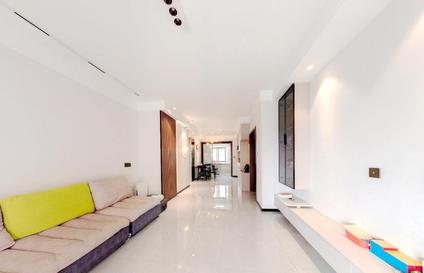 北京宝龙世家4室2厅134平中楼层/共32层