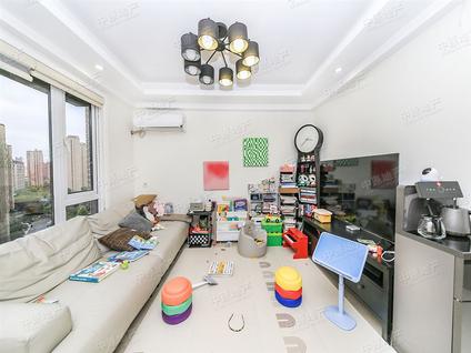 北京万科金色领域3室2厅92.35平高楼层/共13层