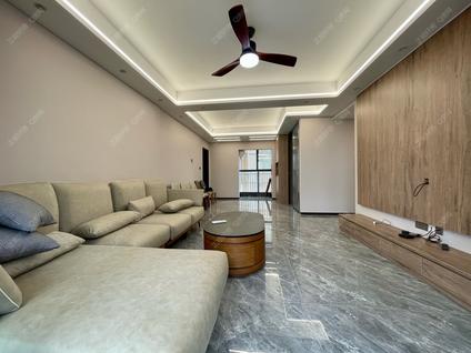 北京水岸华都4室2厅134.7平高楼层/共32层