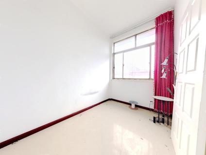 北京天齐花园5室2厅234.27平低楼层/共3层