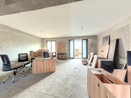 北京绿地香树花城5室2厅233.9平中楼层/共5层