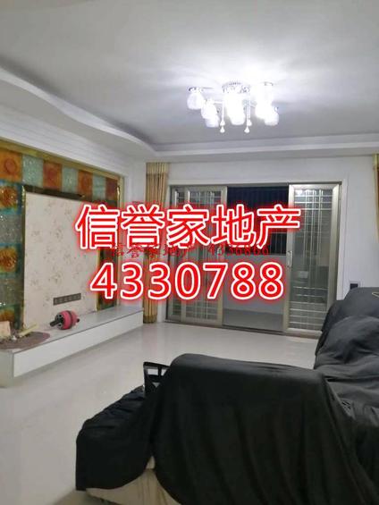 咸宁宝利花园4室2厅136平低楼层/共12层