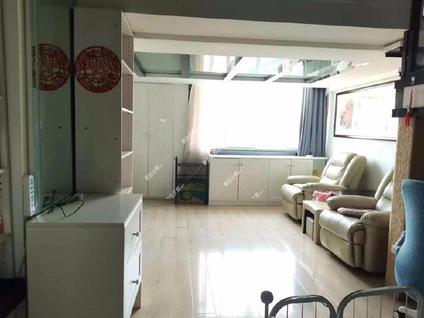 北京鸿城广场2室1厅52.68平中楼层/共23层