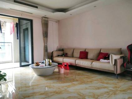 梧州灏景尚都B区3室2厅136平中楼层/共22层