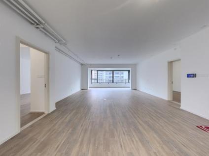 徐州招商臻园3室1厅170.85平高楼层/共19层