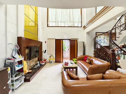 北京雅然居花园6室3厅210.43平高楼层/共17层