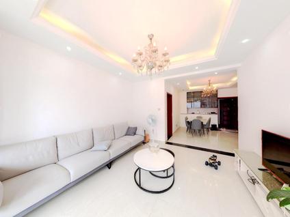 北京金河湾2室2厅88.6平中楼层/共17层