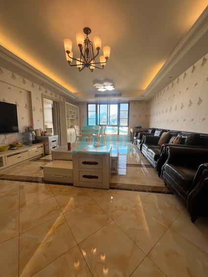 北京红石梁广场3室2厅146平低楼层/共31层