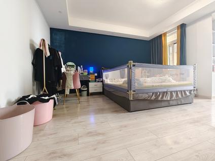 北京蓝光十里蓝山3室2厅152.17平中楼层/共8层