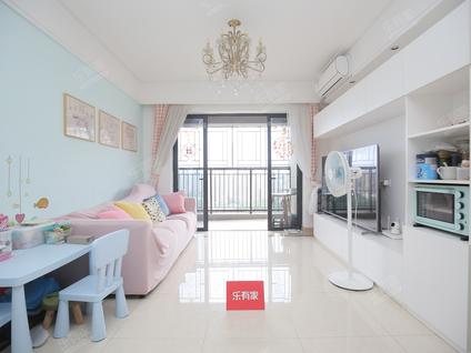 江门保利中悦花园3室2厅89.7平高楼层/共33层