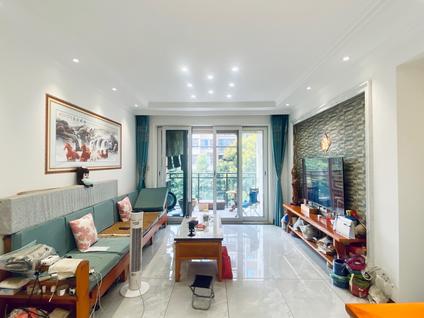 重庆芸峰兰亭3室2厅90平中楼层/共11层