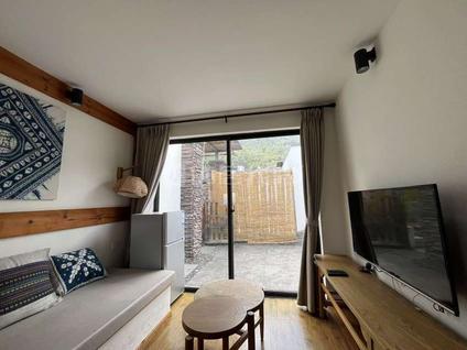 北京大理的小院子(南区)1室1厅40平高楼层/共2层