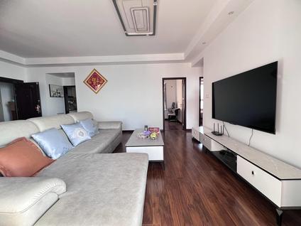 北京华芝御景城3室2厅95平高楼层/共33层