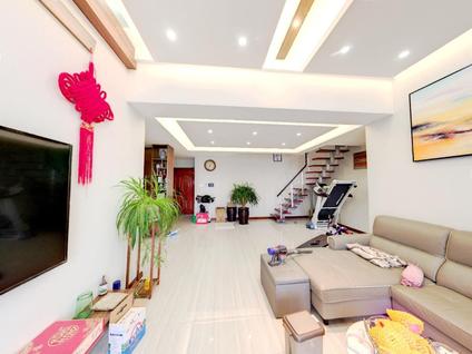 北京御锦馨河城5室3厅186平高楼层/共24层