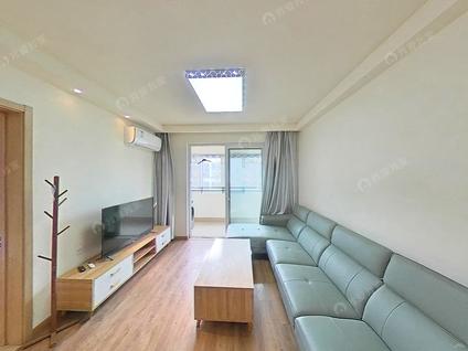 北京新城保利天地4室2厅88.29平高楼层/共18层