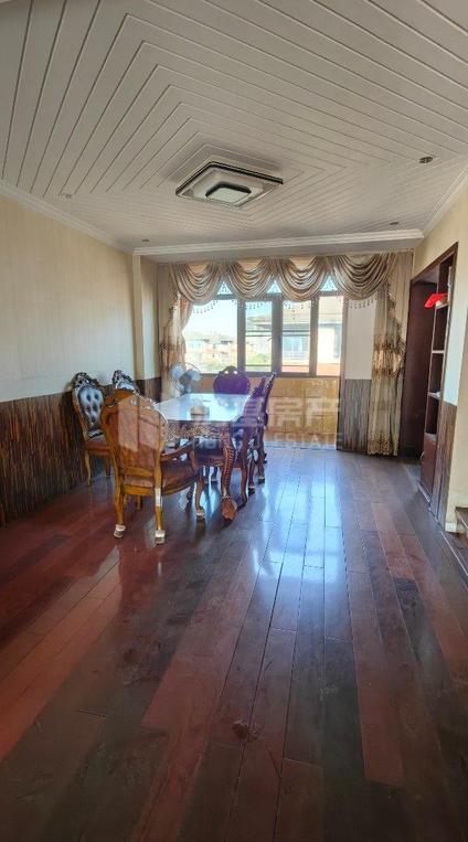 北京万科润园5室3厅163平高楼层/共6层