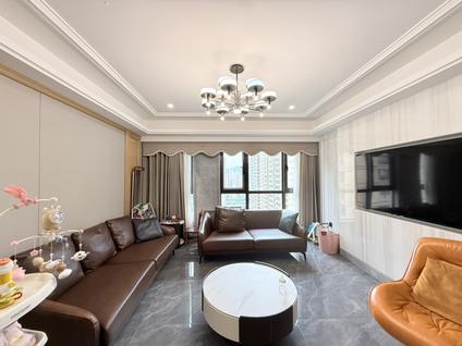 北京大发凯旋门3室2厅122.44平高楼层/共28层