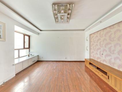 北京荣盛阿尔卡迪亚3室2厅119.29平中楼层/共11层