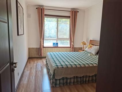 北京欧美世纪花园3室2厅129.11平低楼层/共6层