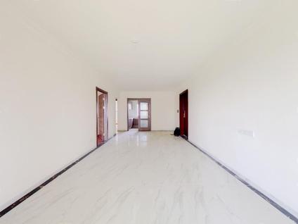 湖州碧桂园南浔公馆3室1厅121.37平低楼层/共18层