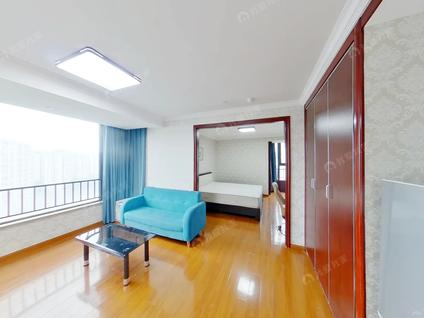 北京克拉公馆1室1厅67.79平高楼层/共15层