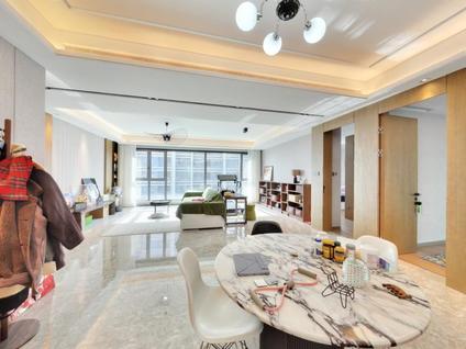 西安海逸长洲A区3室2厅139.07平中楼层/共15层