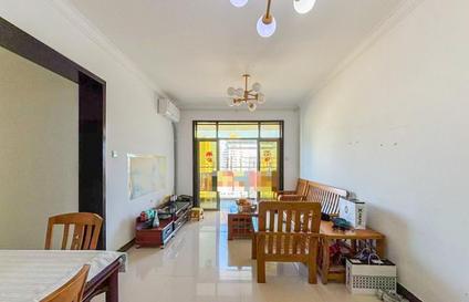 三亚金润豪庭2室2厅88.7平中楼层/共33层