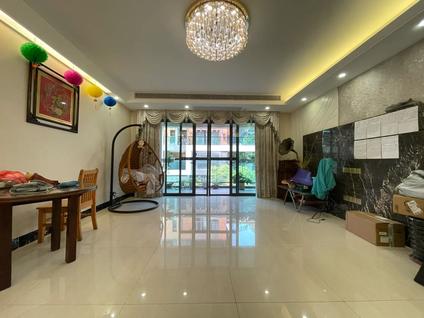 江门海伦湾(一期)5室2厅185平中楼层/共4层