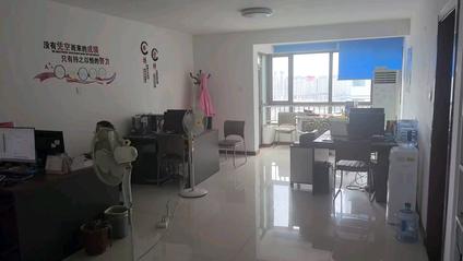 北京荣盛阿尔卡迪亚新儒苑3室2厅136平高楼层/共26层