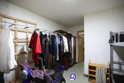 天津银行里小区2室1厅69.94平低楼层/共6层