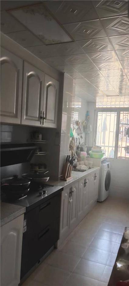 宜宾成富金座3室2厅102平高楼层/共22层