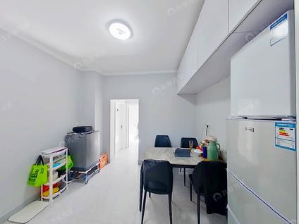 北京复兴门外大街2室1厅57.9平低楼层/共12层