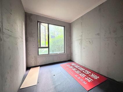 北京鲁能公馆2室1厅45平低楼层/共26层