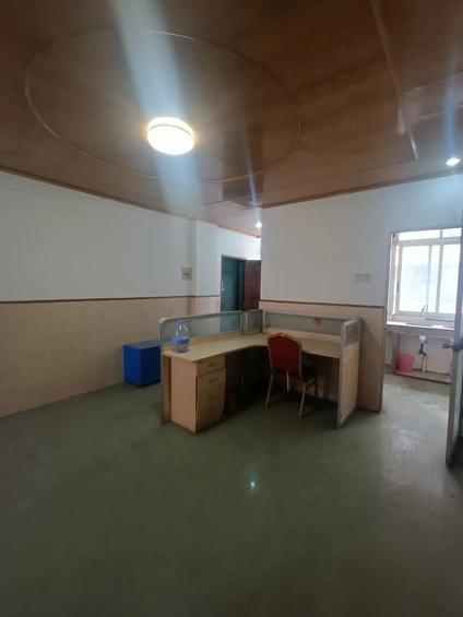 广州华南商住小区3室2厅108平低楼层/共6层