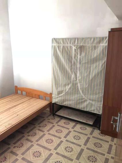 江门北郊路2室1厅63平高楼层/共5层