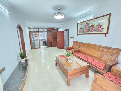 北京美雅新村3室2厅105平高楼层/共7层