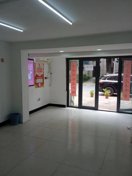 北京金桂苑1室0厅28平低楼层/共1层