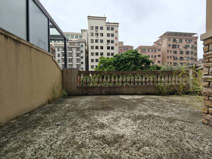 东莞虎门碧桂园5室2厅163.8平低楼层/共3层