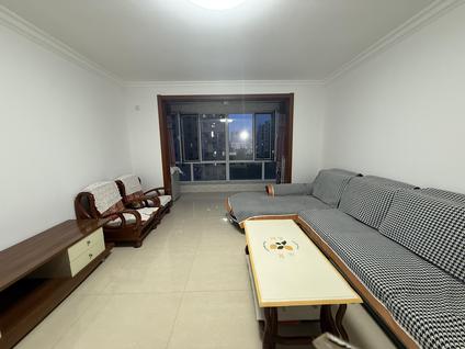 北京紫金华府3室2厅111平低楼层/共18层