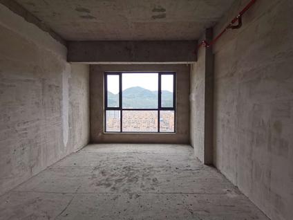 北京湾塘荟1室0厅43平高楼层/共18层