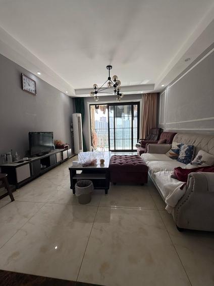 北京尚东国际3室2厅125平中楼层/共21层