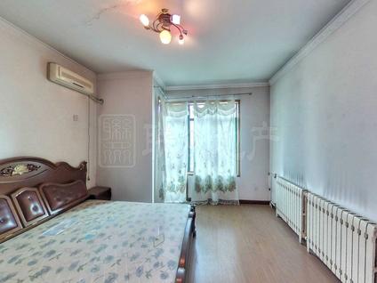 北京月桂庄园4室2厅219.68平中楼层/共3层