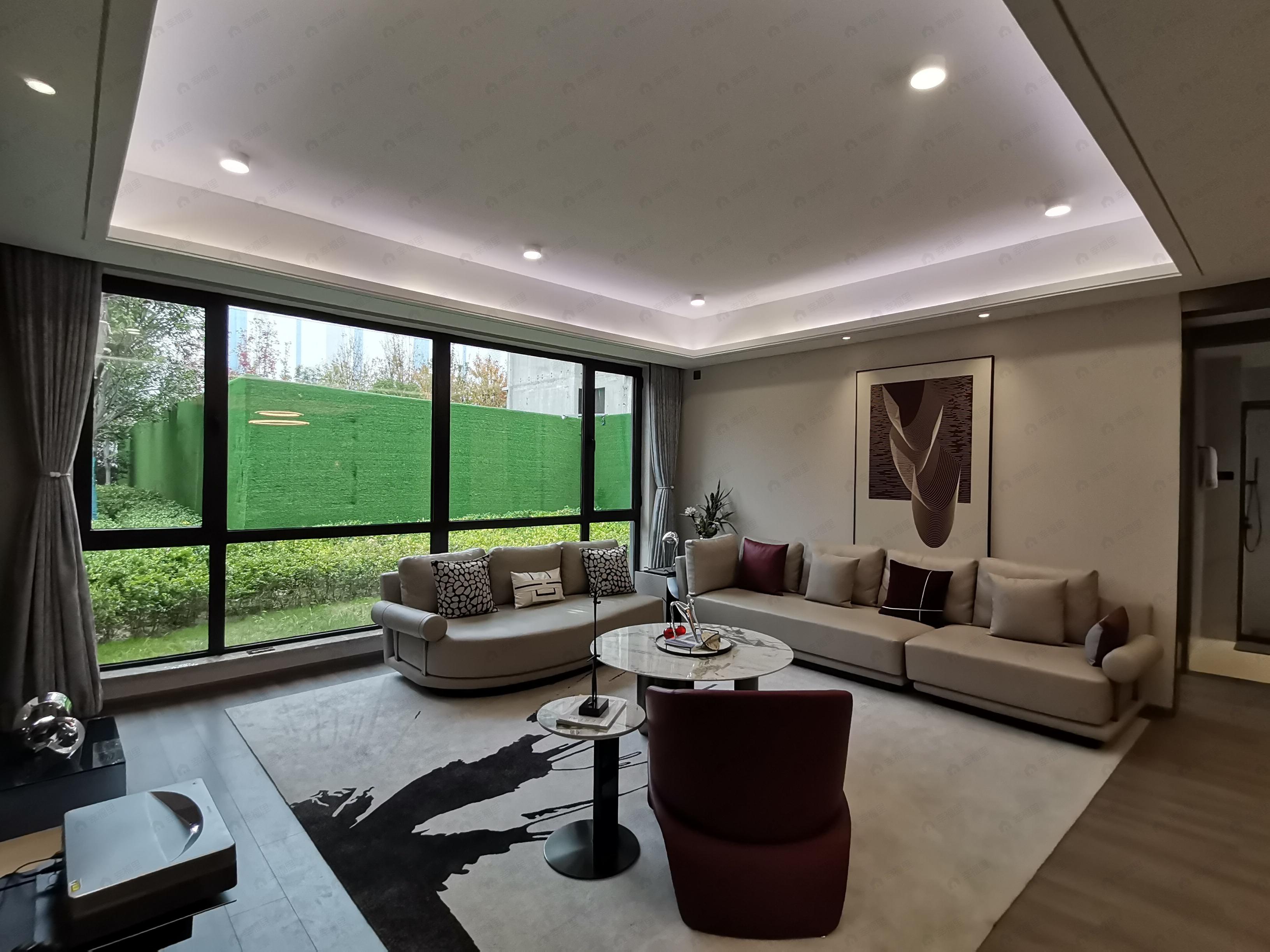 绿地海珀未泱3室2厅3卫户型图