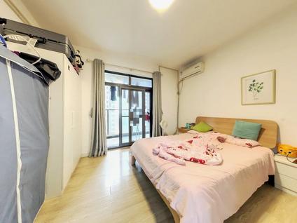 北京汉江湾壹号3室2厅124.82平低楼层/共42层