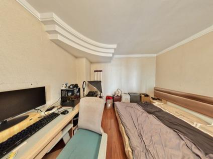 北京中正悦湾2室1厅80.91平高楼层/共18层