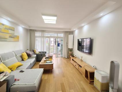 上海中大新苑3室2厅113.43平中楼层/共5层