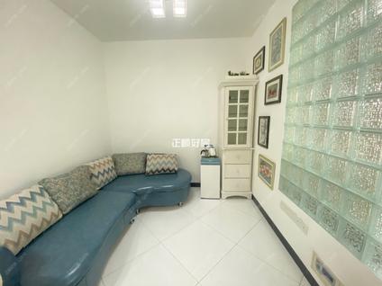 北京石泉苑2室2厅61.73平中楼层/共8层