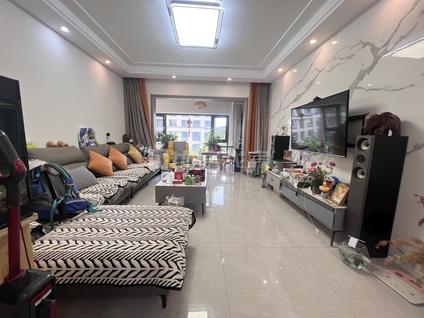 北京融创君庭云邸4室2厅136平低楼层/共21层